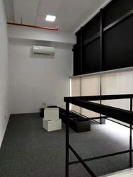 Centro Bianco (D19), Office #625902071